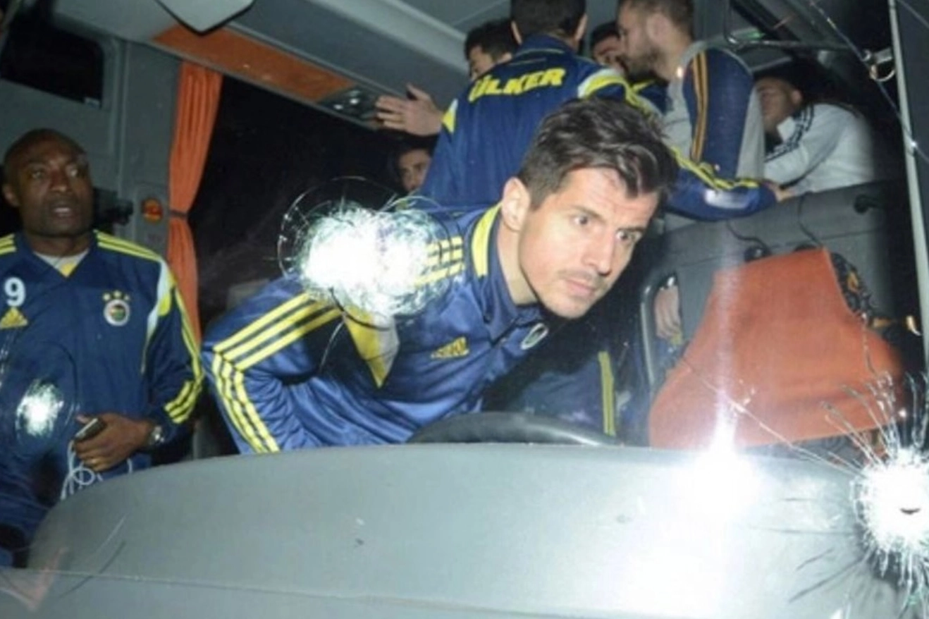 Bakan G&uuml;rlek duyurdu... Fenerbah&ccedil;e otob&uuml;s&uuml;ne saldırı dosyasında yeni gelişme
