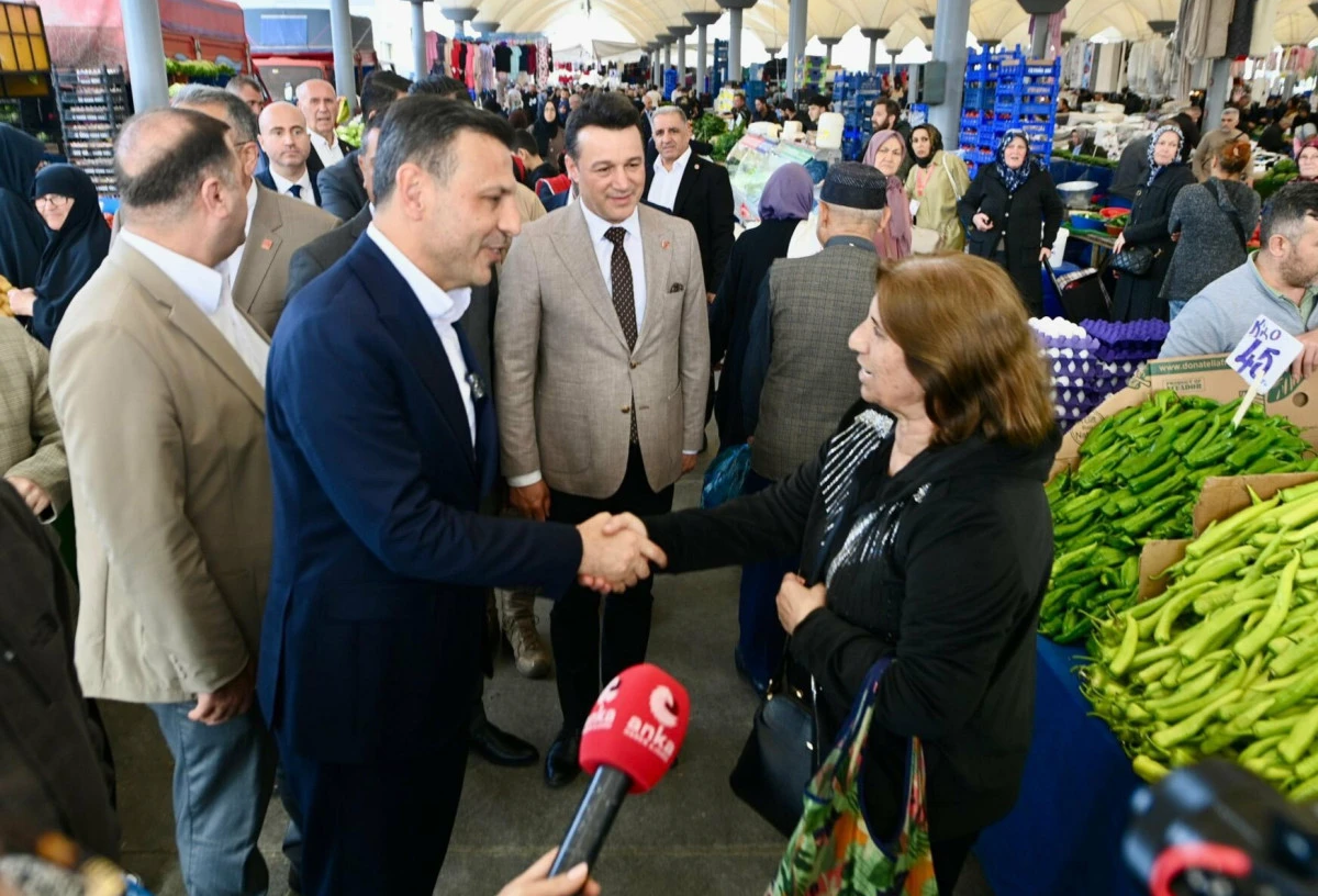 Bağcılar&rsquo;da pazar ziyareti: Vatandaşın s&ouml;zleri g&uuml;ndem oldu